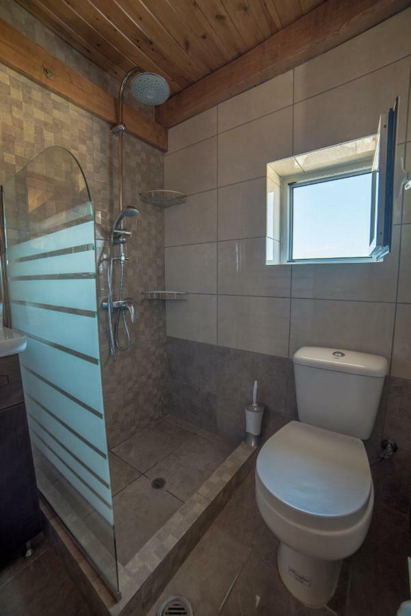 Menecrates Rustic - San Matteo Apartment Ágios Matthaíos Bagian luar foto